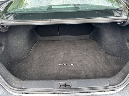 Used 2025 Nissan Sentra SV FWD image 29