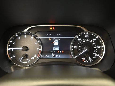 Used 2023 Nissan Frontier SV RWD image 12