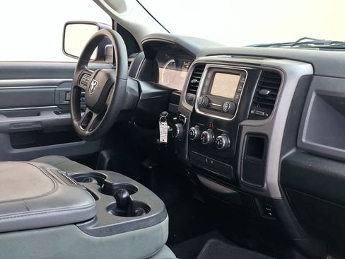 Used 2015 RAM 1500 Express RWD image 13