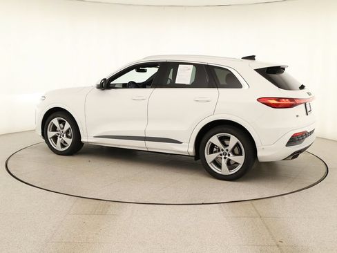 Used 2025 Audi Q5 Prestige AWD/4WD image 3
