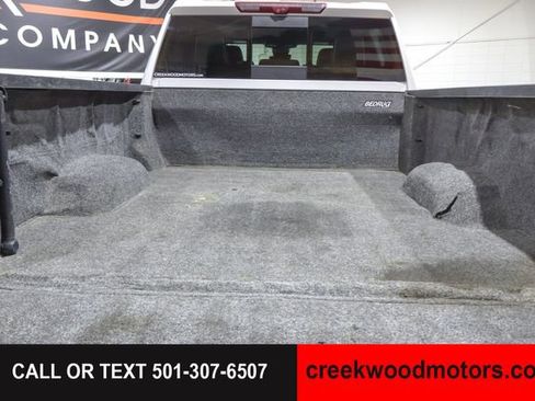 Used 2024 GMC Sierra 2500 Denali Ultimate AWD/4WD image 21