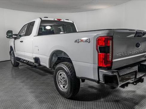Used 2023 Ford F250 XL w/ 360-Degree Camera Package AWD/4WD image 6