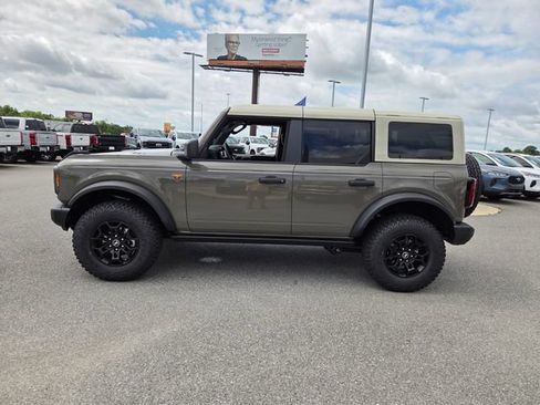 New 2026 Ford Bronco Badlands AWD/4WD image 32