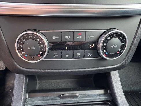 Used 2015 Mercedes-Benz GL 450 4MATIC image 56