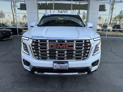 Used 2025 GMC Yukon Denali image 2