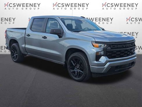 Used 2023 Chevrolet Silverado 1500 Custom w/ LPO, Dark Essentials Package AWD/4WD image 7