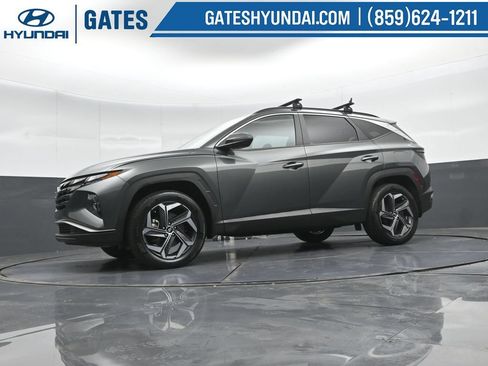 Certified 2022 Hyundai Tucson SEL AWD/4WD image 43