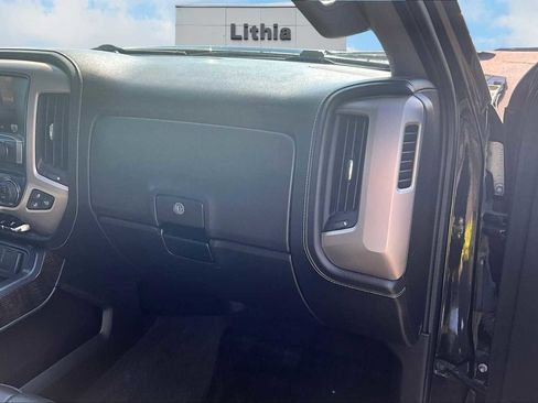 Used 2015 GMC Sierra 3500 Denali image 23