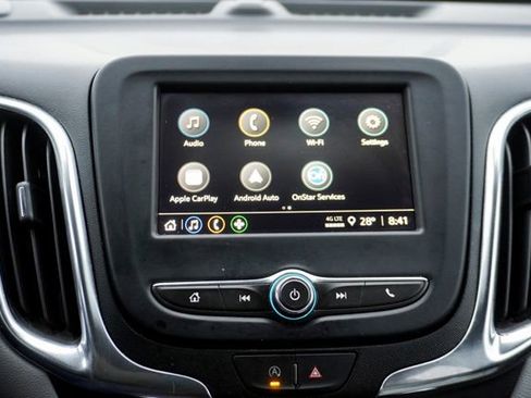 Used 2022 Chevrolet Equinox LT w/ Driver Convenience Package image 16