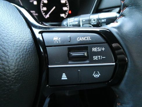 Used 2023 Honda CR-V Sport Touring image 13