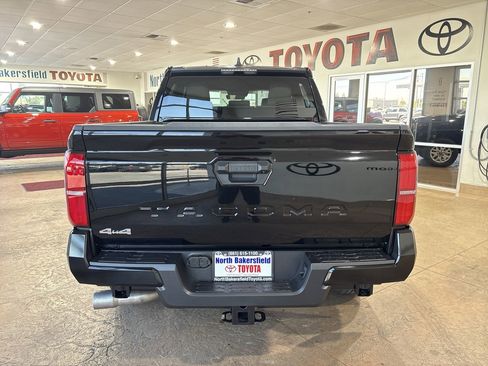 New 2026 Toyota Tacoma SR5 AWD/4WD image 9