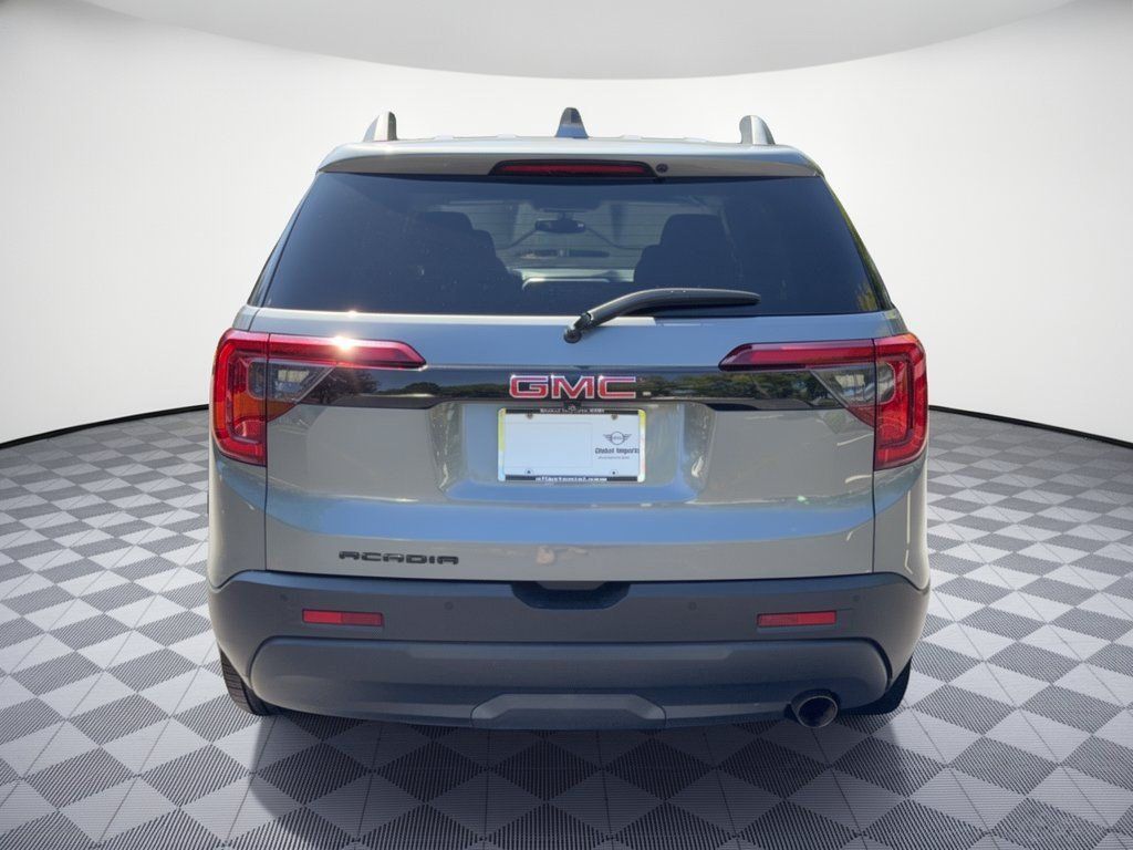 Used 2021 GMC Acadia SLE w/ Driver Convenience Package FWD image 11