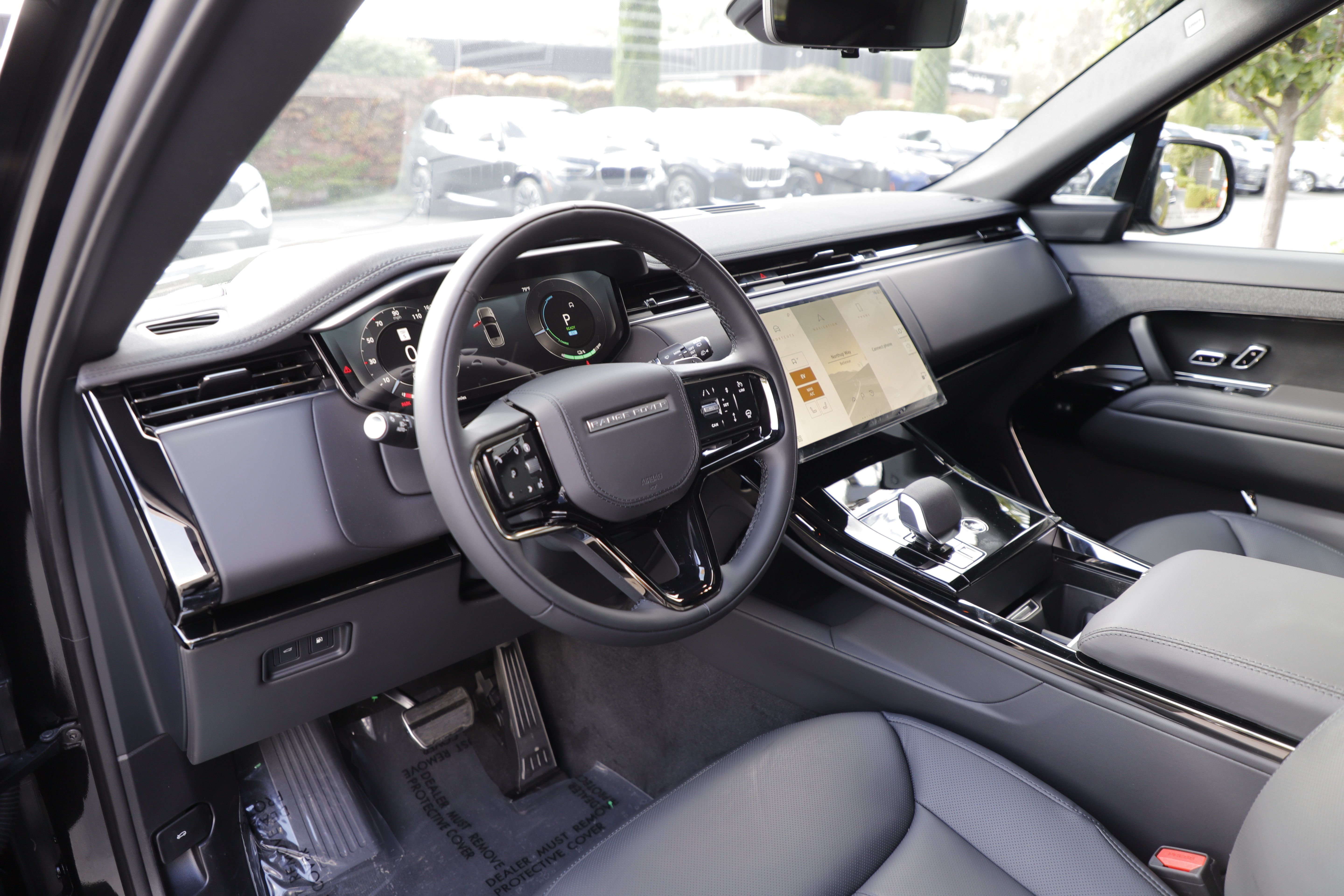New 2026 Land Rover Range Rover Sport Dynamic SE AWD/4WD image 17