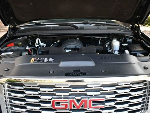 Used 2018 GMC Yukon Denali w/ Denali Ultimate Package image 64