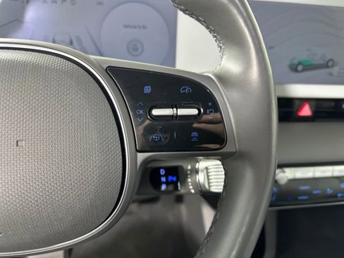 Used 2022 Hyundai Ioniq 5 SEL image 16