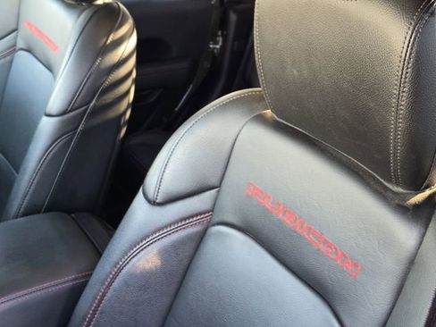 Certified 2023 Jeep Gladiator Rubicon w/ Cold Weather Group image 16