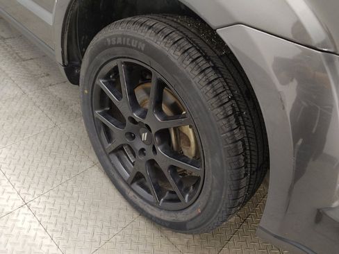 Used 2018 Dodge Journey GT w/ Driver Convenience Group FWD image 31
