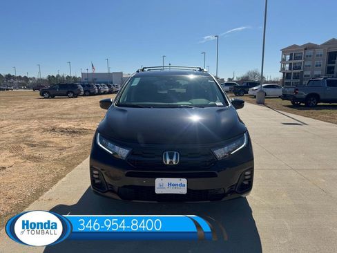 New 2026 Honda Odyssey Touring image 2