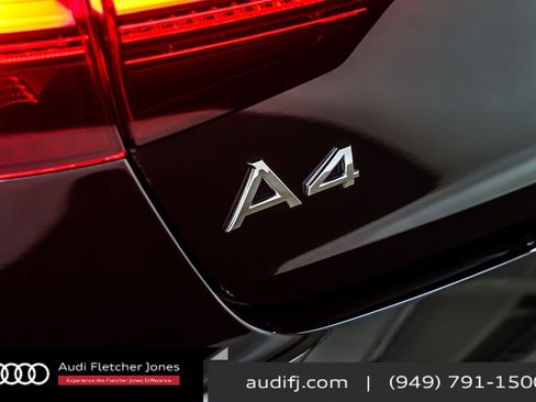 Used 2023 Audi A4 2.0T Premium w/ Convenience Package image 9
