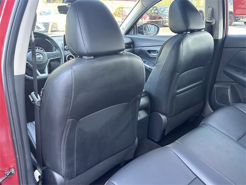 Used 2023 Nissan Sentra SR w/ SR Premium Package image 21