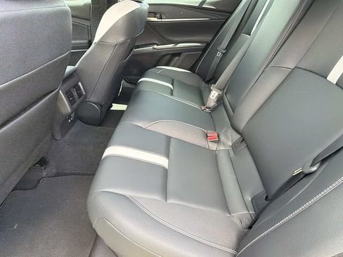 Used 2025 Toyota Camry SE FWD image 22