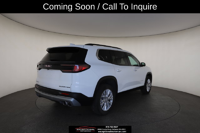 Used 2025 GMC Acadia Elevation w/ Elevation Premium Package FWD image 17
