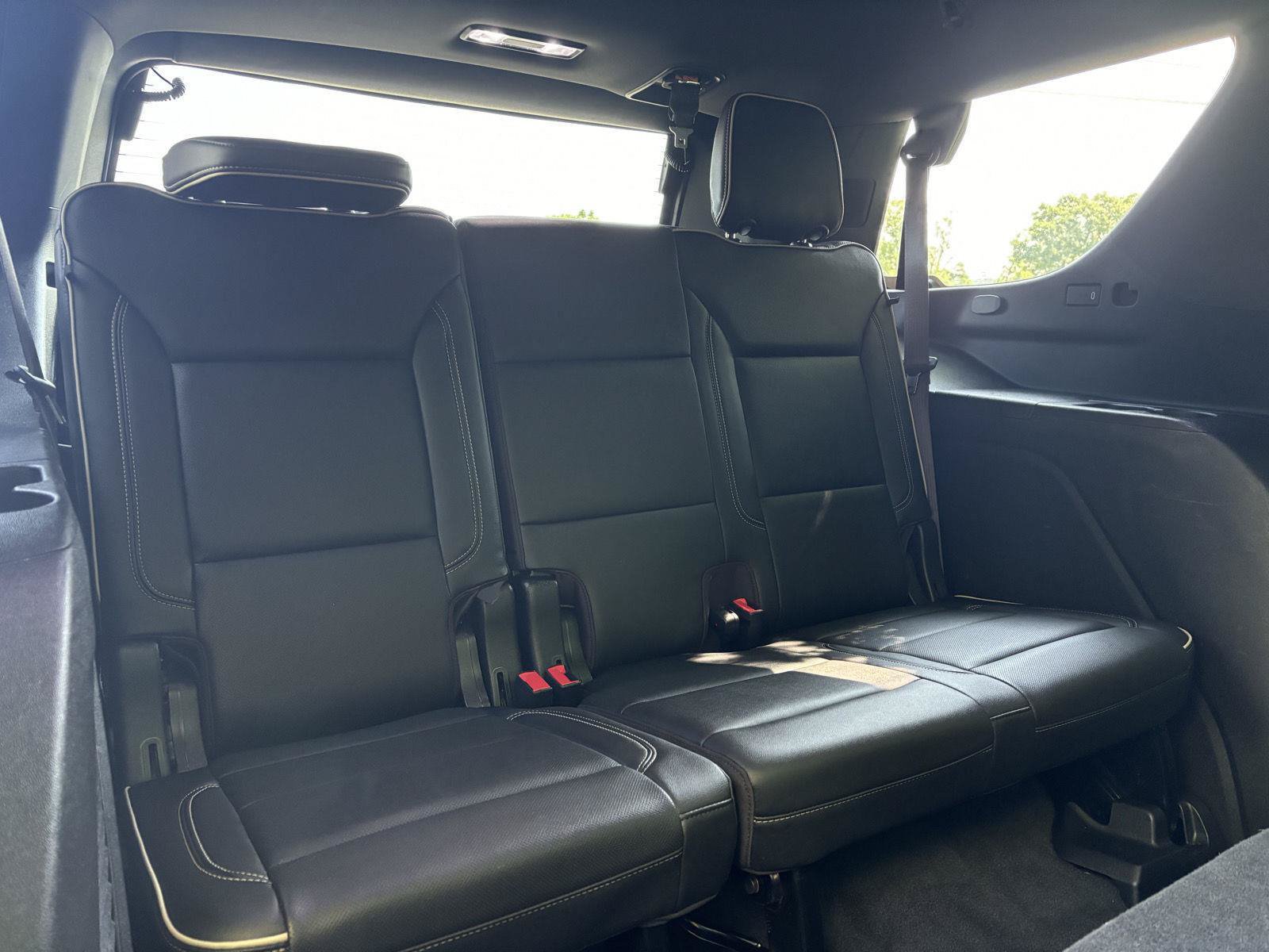 Used 2021 GMC Yukon SLT w/ SLT Luxury Plus Package AWD/4WD image 23