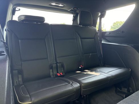 Used 2021 GMC Yukon SLT w/ SLT Luxury Plus Package AWD/4WD image 23