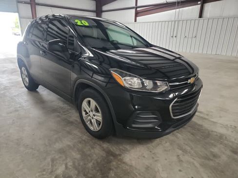 Used 2020 Chevrolet Trax LS w/ Tint and Cruise Package FWD image 7