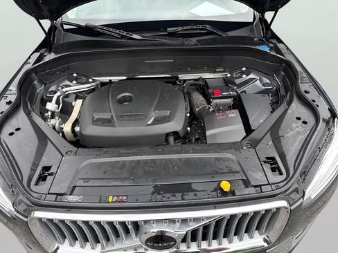 Used 2022 Volvo XC90 T6 Inscription w/ Climate Package AWD/4WD image 16