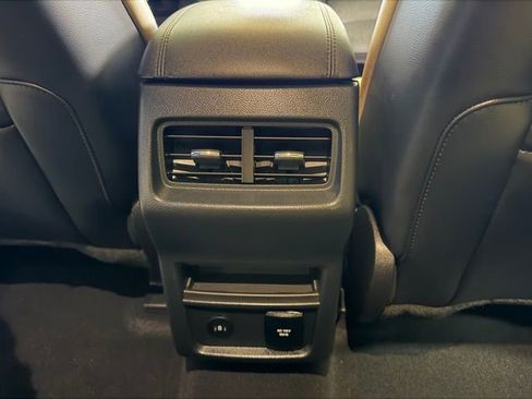 Used 2023 Ford Edge SEL w/ Convenience Package image 37