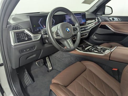 Used 2025 BMW X5 xDrive40i image 31