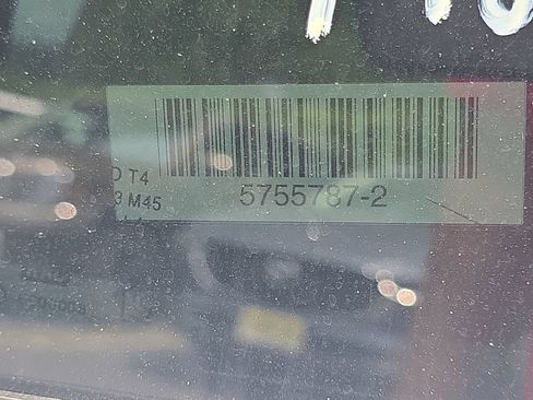 Used 2025 Chevrolet TrailBlazer LT AWD/4WD image 7