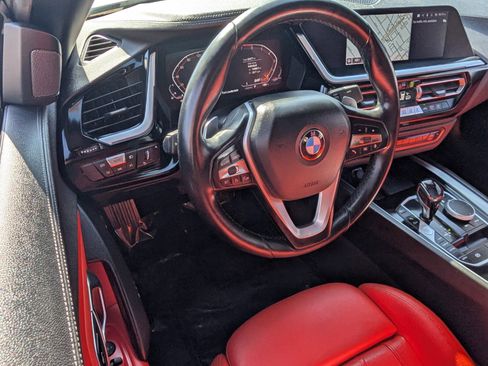 Used 2020 BMW Z4 sDrive30i w/ Convenience Package image 12