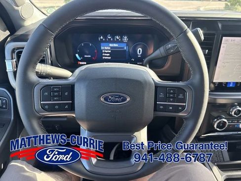 New 2026 Ford F250 Lariat w/ Black Appearance Package AWD/4WD image 18