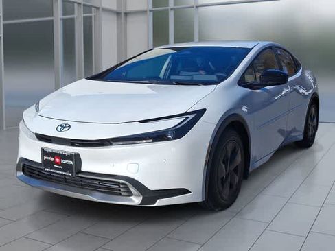 New 2026 Toyota Prius Plug-In Hybrid FWD image 1