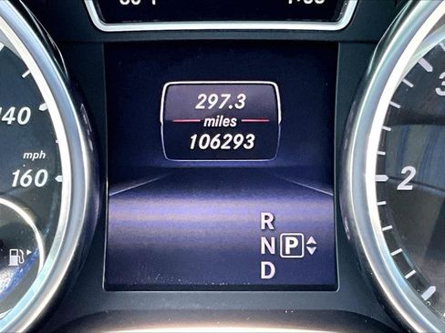 Used 2015 Mercedes-Benz ML 250 BlueTEC 4MATIC image 21