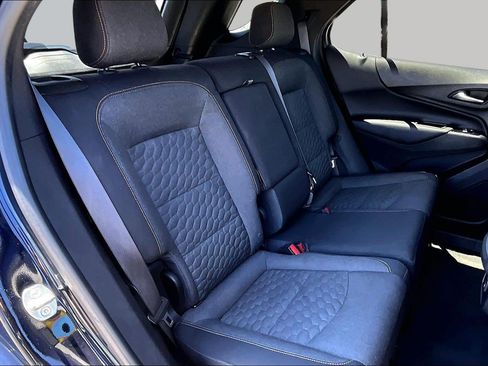 Used 2021 Chevrolet Equinox LT AWD/4WD image 27
