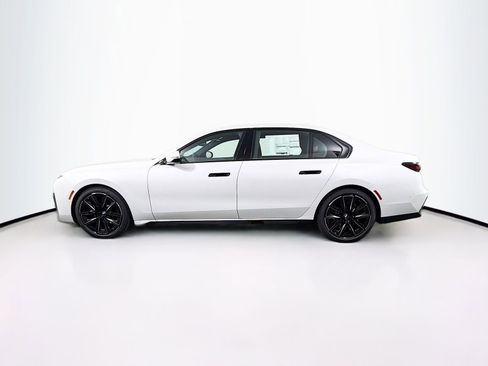 New 2026 BMW 740i xDrive AWD/4WD image 4
