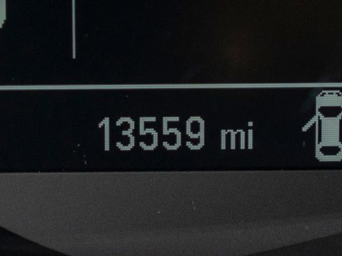 Certified 2021 Chevrolet Trax LT w/ Driver Confidence Package image 19