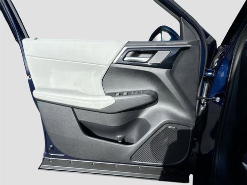 New 2026 Mitsubishi Outlander SE image 17