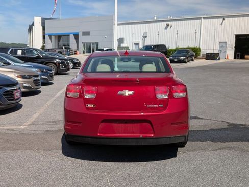 Used 2013 Chevrolet Malibu Eco w/ Navigation Package FWD image 6