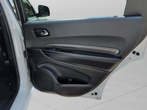 Used 2022 Dodge Durango GT AWD/4WD image 40