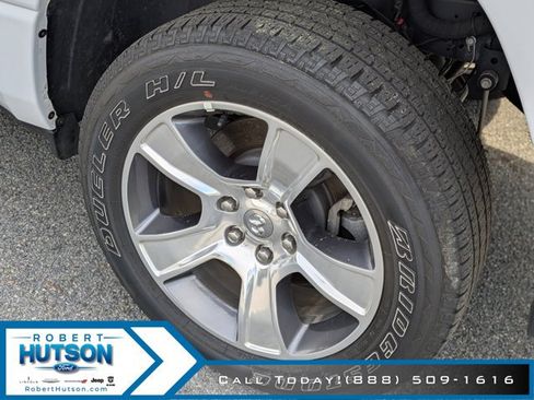 Used 2025 RAM 1500 Tradesman AWD/4WD image 9