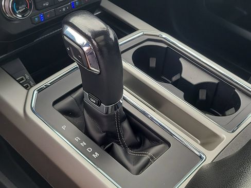 Used 2020 Ford F150 Lariat w/ Equipment Group 502A Luxury AWD/4WD image 27