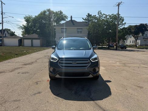 Used 2018 Ford Escape Titanium AWD/4WD image 2