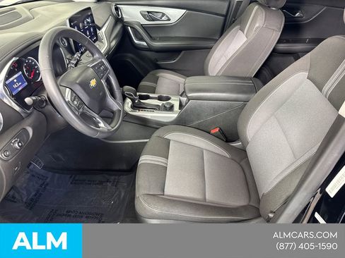 Used 2025 Chevrolet Blazer LT FWD image 12