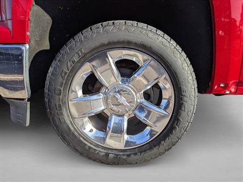 Used 2015 Chevrolet Silverado 1500 LTZ Z71 w/ LTZ Plus Package AWD/4WD image 26