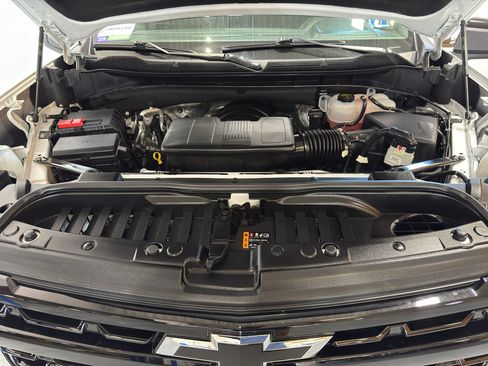 Used 2026 Chevrolet Silverado 1500 LT Trail Boss w/ Convenience Package II AWD/4WD image 39