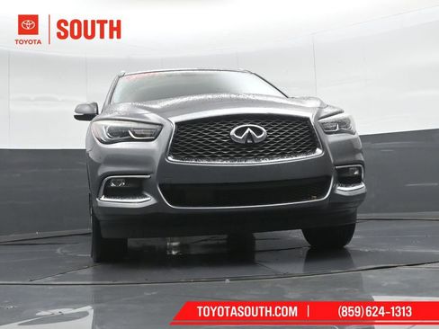 Used 2017 INFINITI QX60 Luxe w/ Premium Plus Package AWD/4WD image 43